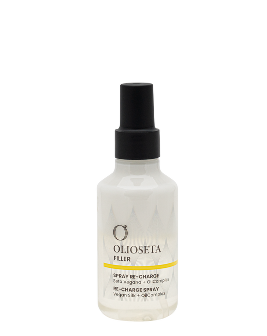 Olioseta Filler Spray Re-Charge sfondo bianco